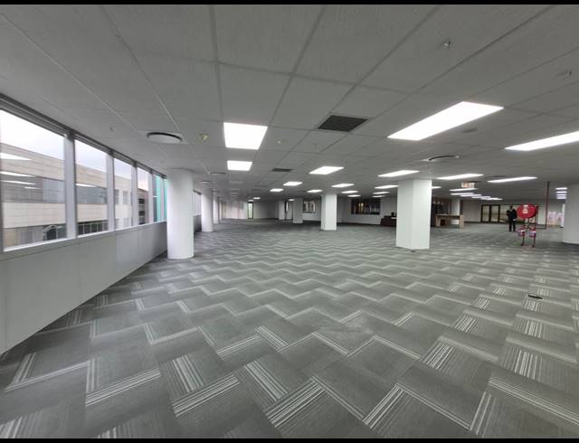 779M² OFFICE TO LET IN SANDTON CENTRAL